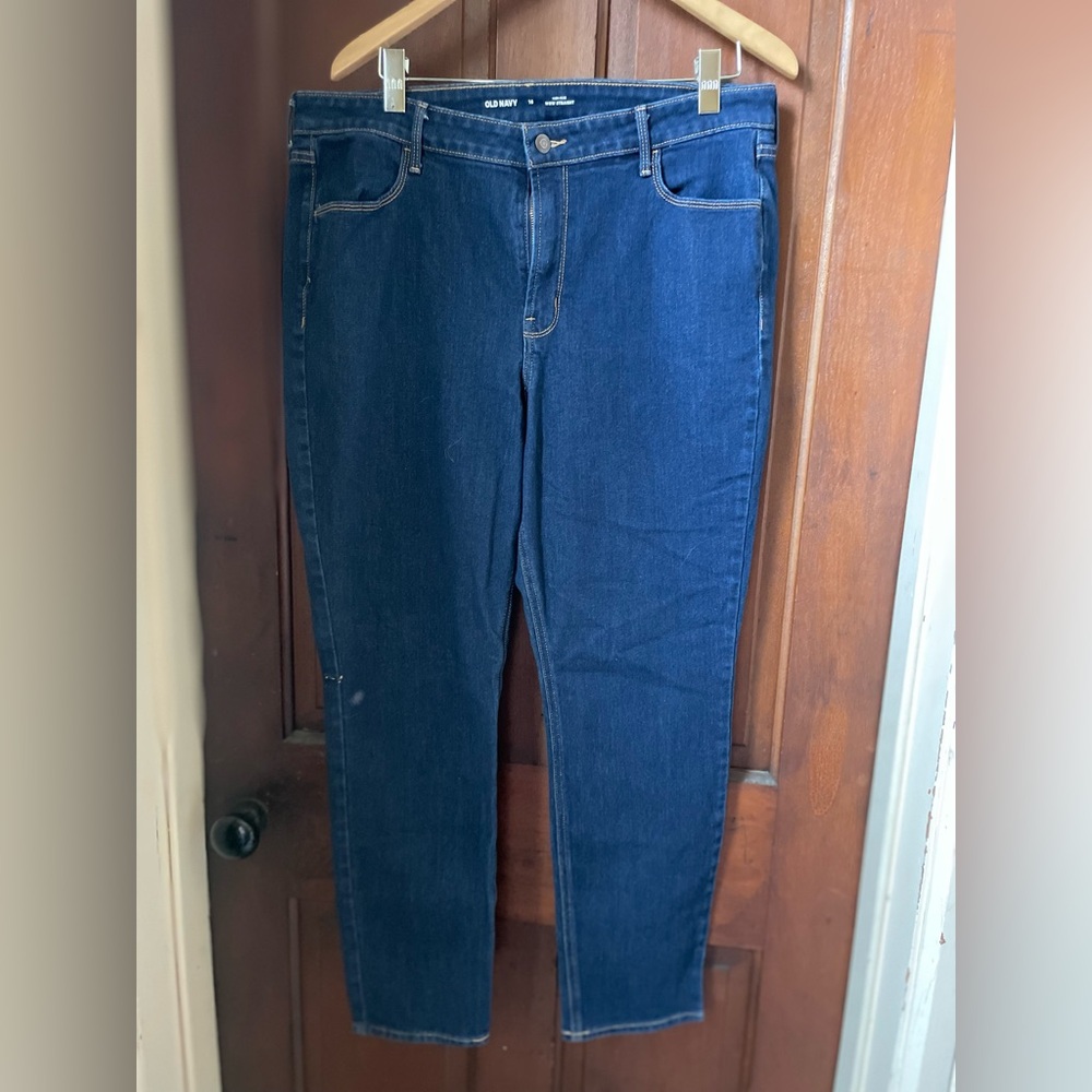 Old Navy women's size 16 high rise wow straight jeans
